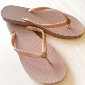 NWT TORY BURCH WOMEN SIZE 9M LIGHT PEACH FLIP FLOP